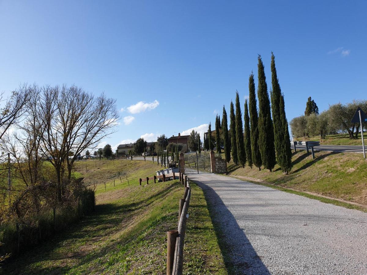 Podere Il Poggio Asciano Exterior photo